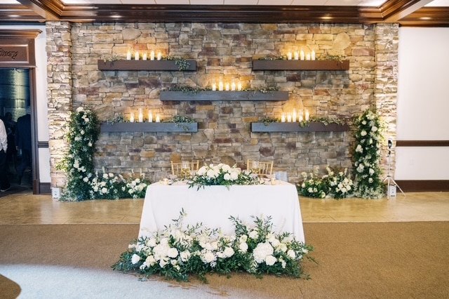 Head Table - Vineyard venue in South Jersey. Vineyards Estate